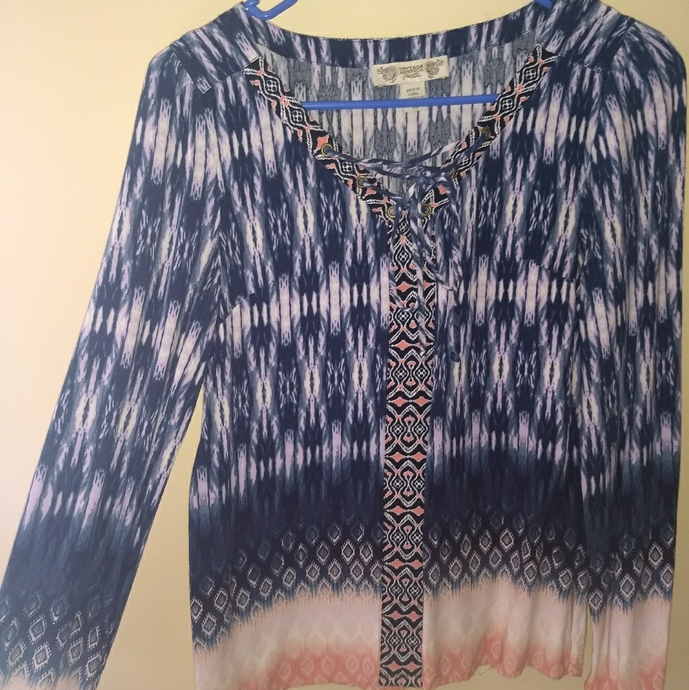 Colorful print top😍😍